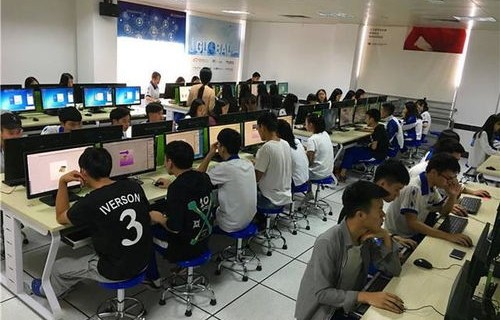 烂大街的专业电子商务