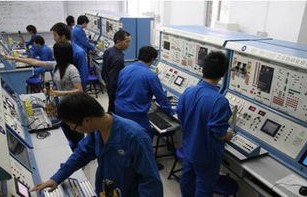 电子商务是机电专业吗