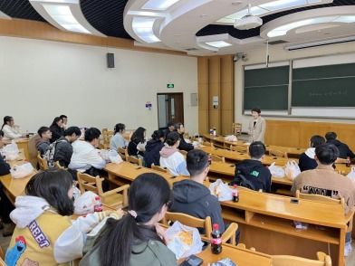 电子商务专业座谈会记录
